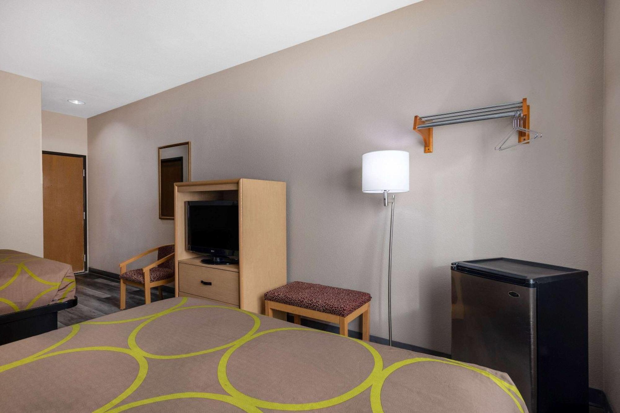 Super 8 By Wyndham Quartzsite Az Hotel Exterior photo