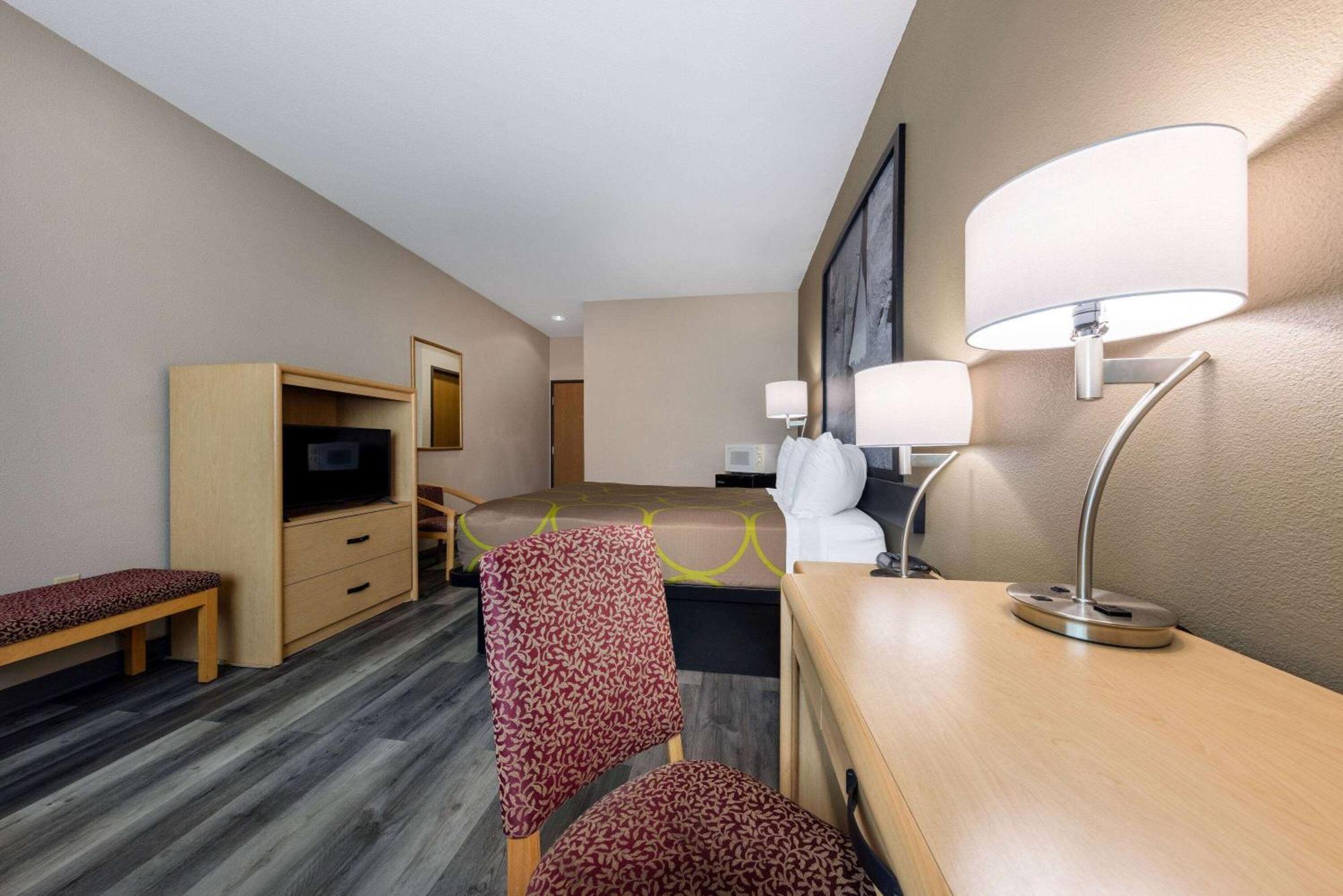 Super 8 By Wyndham Quartzsite Az Hotel Exterior photo
